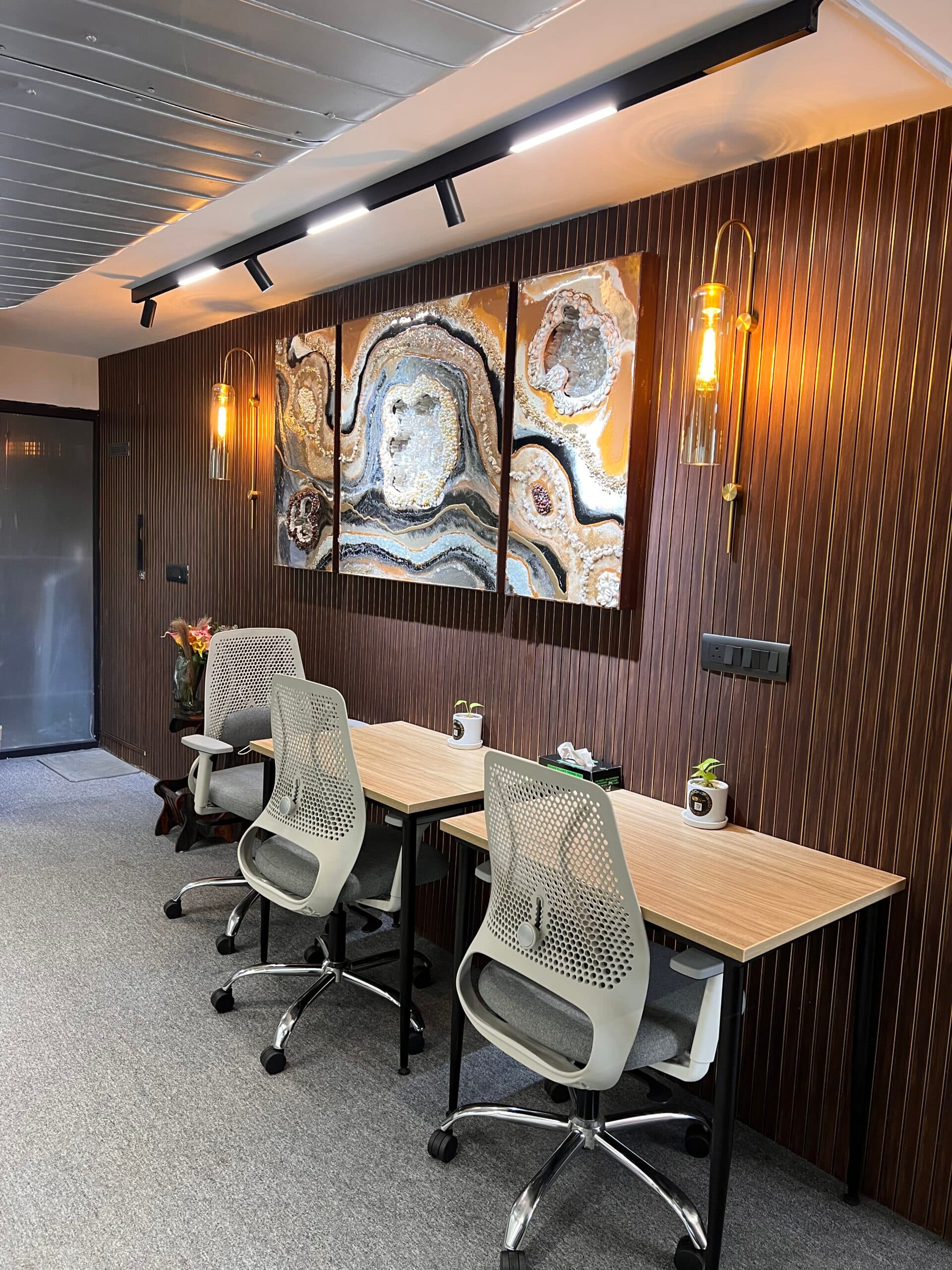 Open dedicated seating area at COVYOM